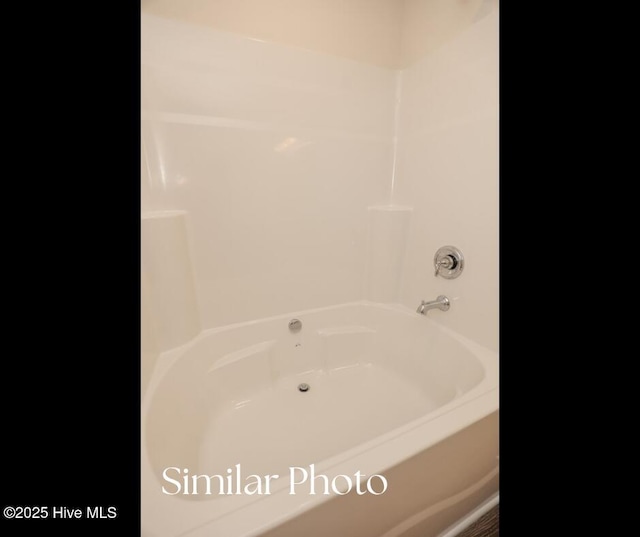 128 Buckskin Dr, Pollocksville, NC 28573 - full bath with shower / bathtub combination