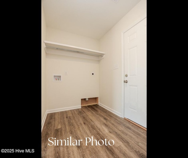 128 Buckskin Dr, Pollocksville, NC 28573 - laundry area with wood finished floors, electric dryer hookup, and washer hookup