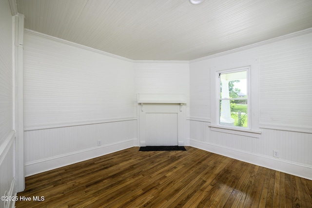 808 Green St, New Bern, NC 28560 - empty room with dark wood finished floors and crown molding