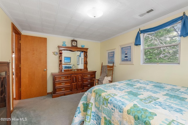 bedroom featuring carpet flooring and crown molding