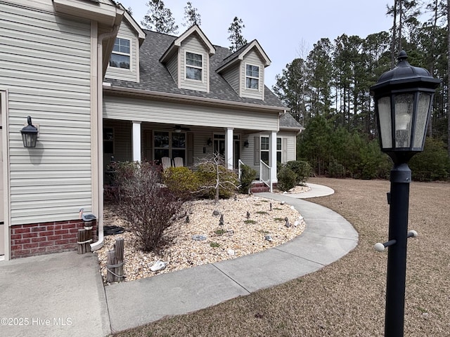 201 Shreveport Ct, Havelock, NC 28532 - view of front of property featuring a porch and roof with shingles