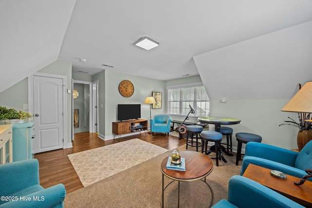 903 Buckingham Rd, Trent Woods, NC 28562 - living area featuring wood finished floors, lofted ceiling, and baseboards