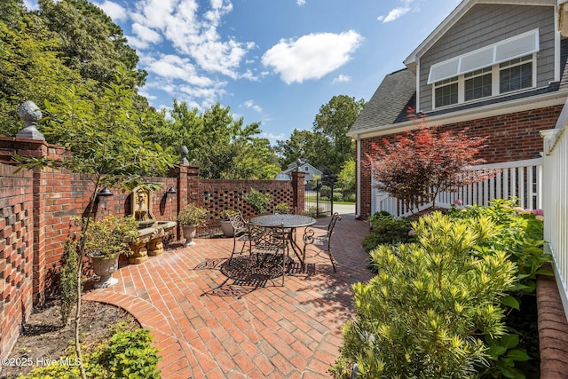 903 Buckingham Rd, Trent Woods, NC 28562 - view of patio / terrace featuring outdoor dining space