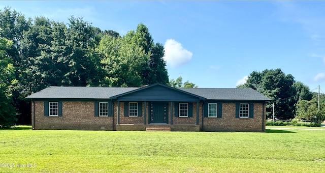 200 Colonial Ave, Clinton, NC 28328 - ranch-style house featuring a front yard, crawl space, and brick siding