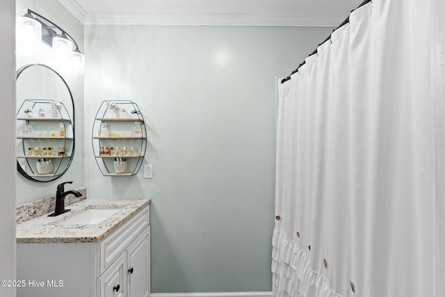 212 Park Ave, Southport, NC 28461 - full bath with ornamental molding and vanity