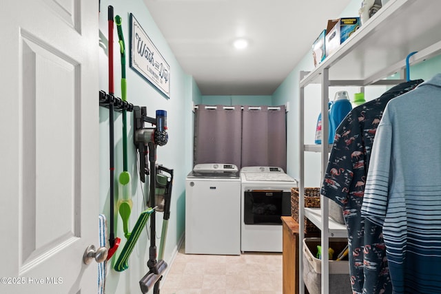 212 Park Ave, Southport, NC 28461 - laundry area featuring washer and dryer