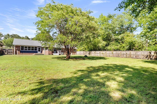 205 Sand Dollar Ln, Hampstead, NC 28443 - view of yard