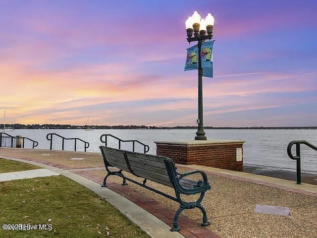 410 Isabelle St, New Bern, NC 28560 - view of community featuring a water view
