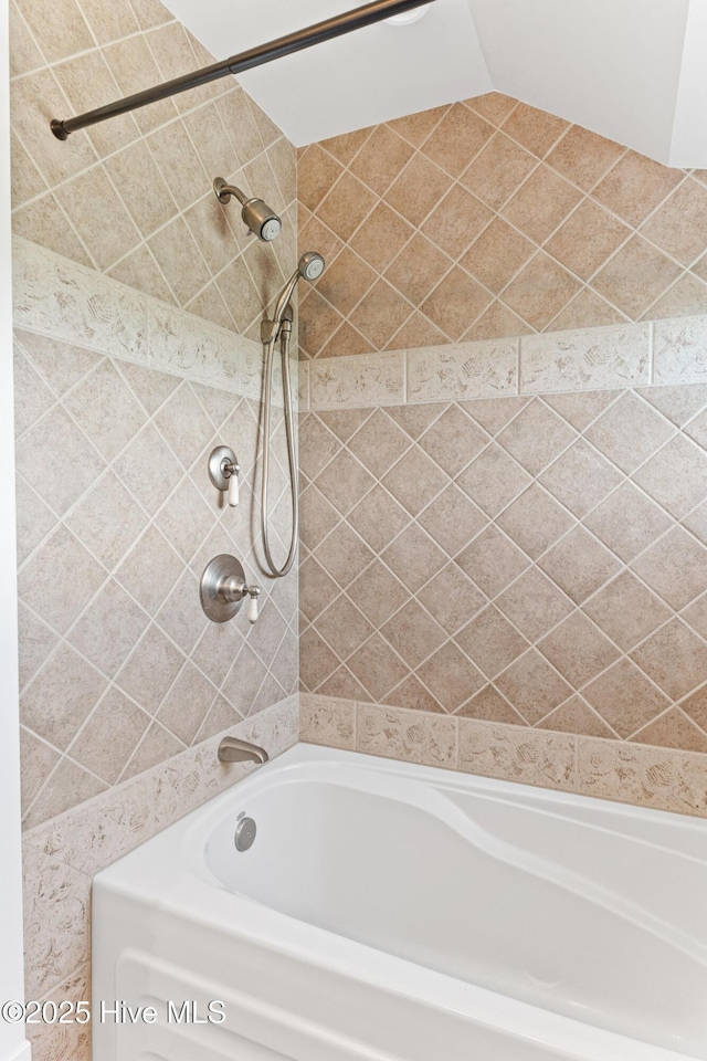 21 Sea Gull Trl, Bald Head Island, NC 28461 - full bath featuring bathing tub / shower combination