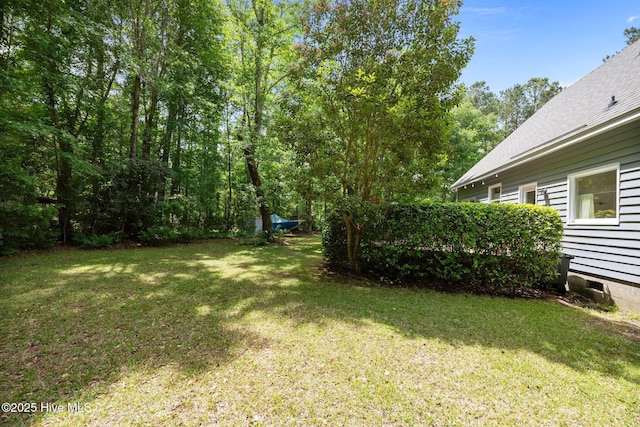 view of grassy yard