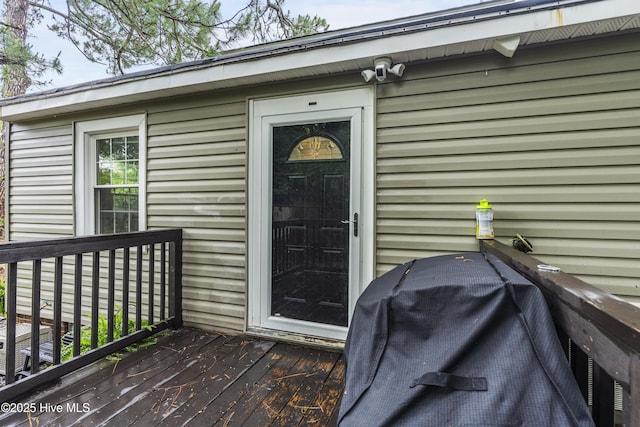102 E 9th St, Washington, NC 27889 - entrance to property featuring a wooden deck