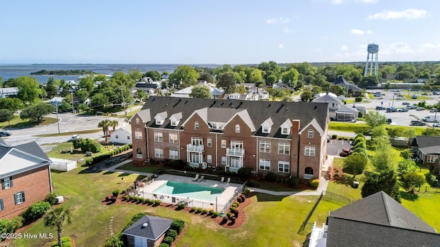 bird's eye view of a pool area