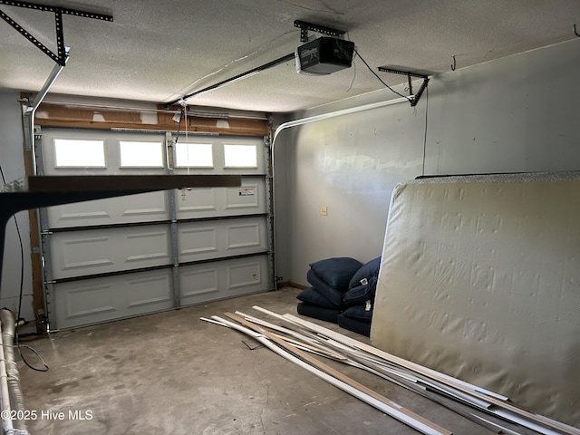 3414 Middle Sound Loop Rd, Wilmington, NC 28411 - garage featuring a garage door opener