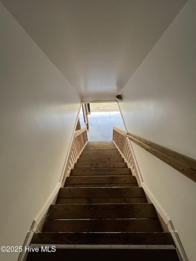71 Precious Memories Ln, White Lake, NC 28337 - view of staircase