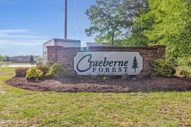 115 Joan Ct, New Bern, NC 28562 - community sign featuring a lawn