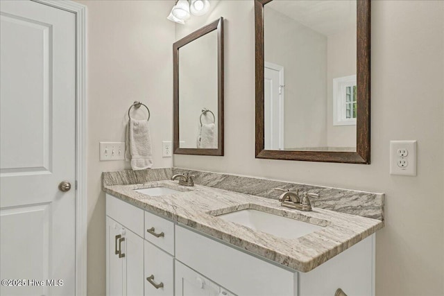 11 Bedford Cir, Pinehurst, NC 28374 - bathroom with double vanity