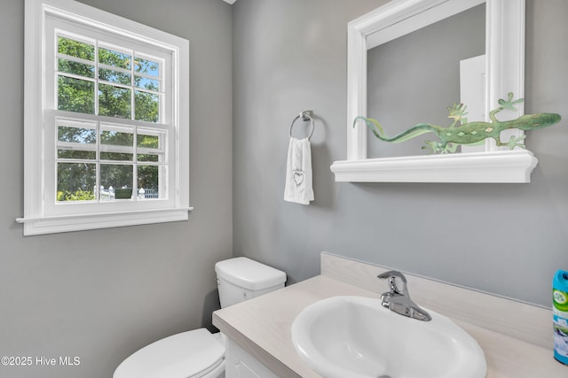 320 Embassy Cir, Wilmington, NC 28412 - half bathroom with toilet and vanity