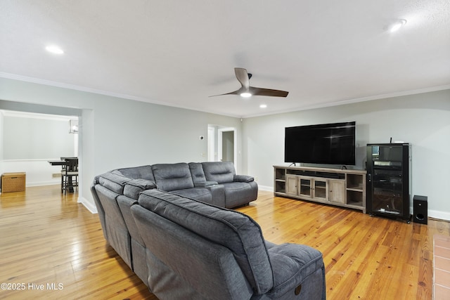 221 Quail Ridge Rd, Wilmington, NC 28409 - living area featuring light wood finished floors, a ceiling fan, ornamental molding, recessed lighting, and baseboards