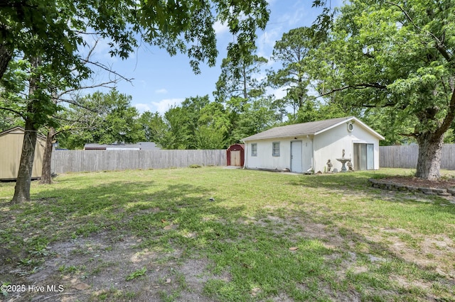 5325 Lord Tennyson Rd, Wilmington, NC 28405 - view of yard