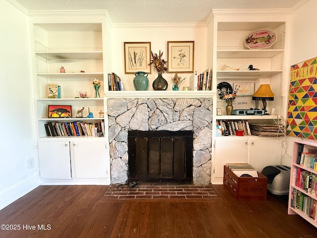 1605 E Holly St, Goldsboro, NC 27530 - living room with a fireplace, wood finished floors, ornamental molding, and built in features