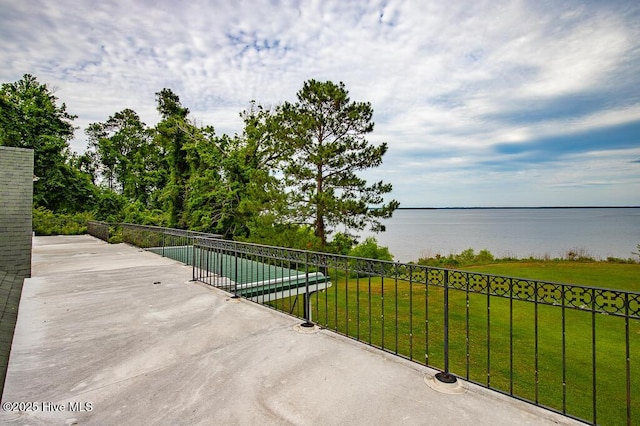 4512 Rivershore Dr, New Bern, NC 28560 - water view