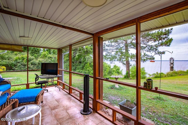 4512 Rivershore Dr, New Bern, NC 28560 - sunroom with a water view