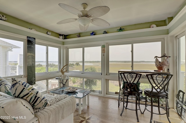 53 N Ridge Ln, Surf City, NC 28445 - sunroom featuring a ceiling fan