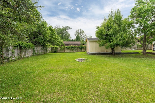 514 Mohican Trl, Wilmington, NC 28409 - view of yard