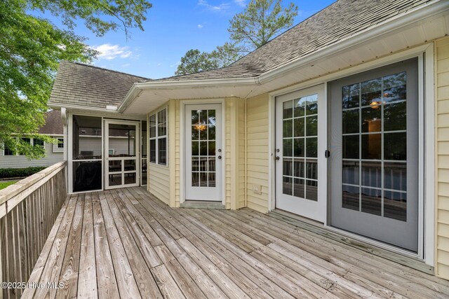 6112 Horton Rd, Oriental, NC 28571 - view of wooden deck
