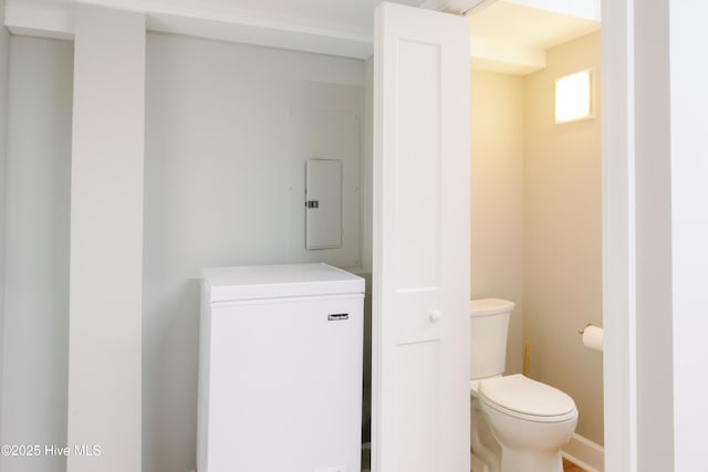 131 Paddle Wheel Cir, Washington, NC 27889 - bathroom with toilet