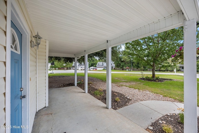 105 E Seabird Ct, Sneads Ferry, NC 28460 - view of patio