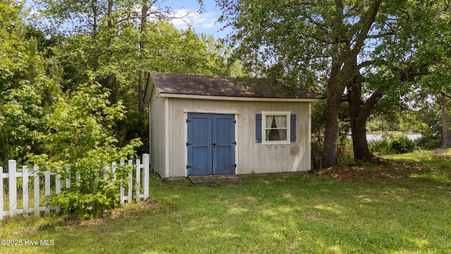 9333 Doris Dr, Oriental, NC 28571 - view of shed