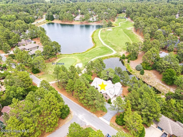 20 Shenecossett Ln, Pinehurst, NC 28374 - view of property location featuring a nearby body of water, a golf course, and nearby suburban area