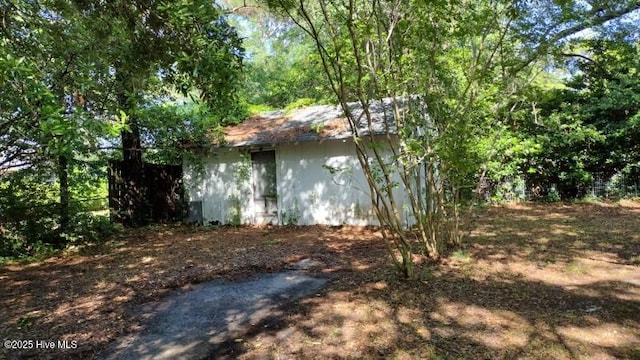 view of side of property