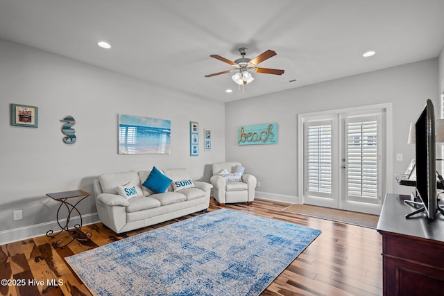 1218 Pinfish Ln, Carolina Beach, NC 28428 - living room featuring ceiling fan, recessed lighting, wood finished floors, and baseboards