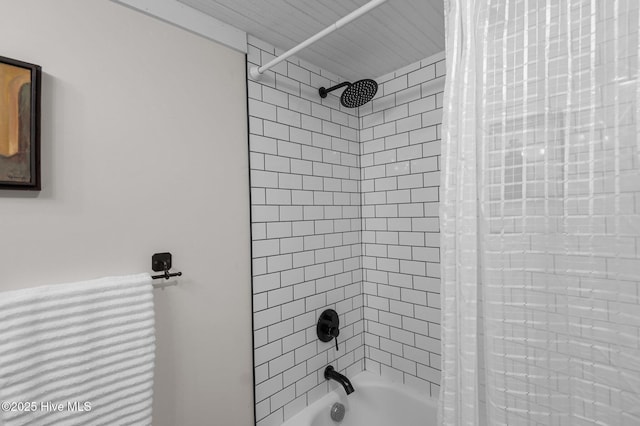 105 N Main St, Bath, NC 27808 - bathroom with shower / tub combo