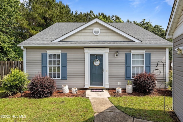 133 Moses Griffin Ln, New Bern, NC 28562 - view of front of home with a shingled roof