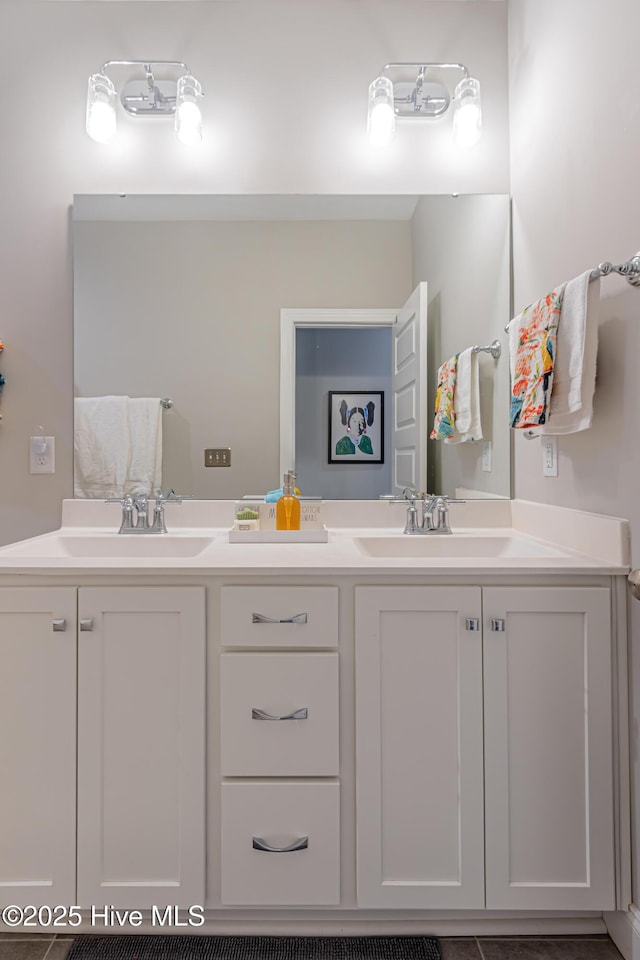 90 N Lamplighters Walk, Hampstead, NC 28443 - bathroom featuring double vanity