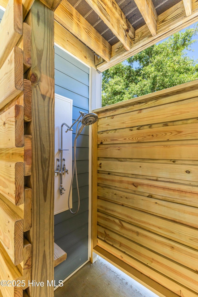 201 W Yacht Dr, Oak Island, NC 28465 - exterior view