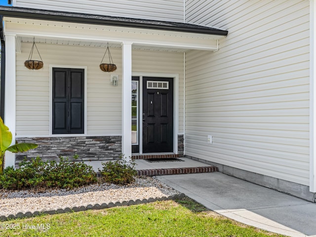 118 Prospect Dr, Richlands, NC 28574 - doorway to property with stone siding