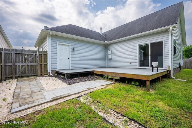 222 Station House Rd, New Bern, NC 28562 - rear view of house featuring a wooden deck and a shingled roof