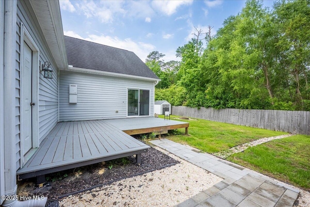 222 Station House Rd, New Bern, NC 28562 - deck featuring a storage unit and an outdoor structure