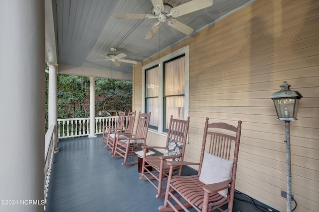 412 S 3rd St, Wilmington, NC 28401 - wooden porch featuring a ceiling fan
