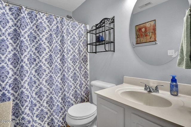 7475 Thais Trl, Wilmington, NC 28411 - full bath featuring toilet, vanity, and curtained shower