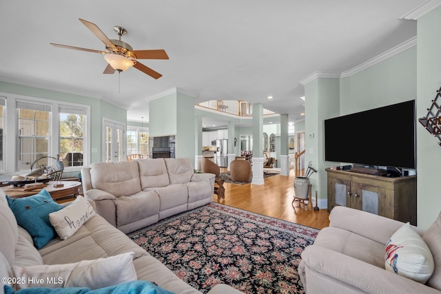 208 Sea Manor Dr, Surf City, NC 28445 - living area featuring ornamental molding, a ceiling fan, light wood finished floors, and recessed lighting