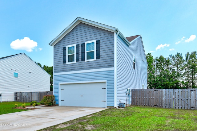 815 Avington Ln NE, Leland, NC 28451 - view of front facade with a garage and concrete driveway