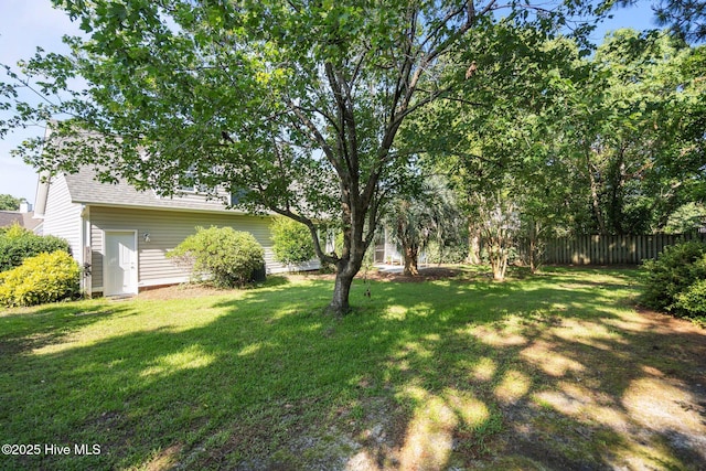 1424 Elgin St, Wilmington, NC 28409 - view of yard