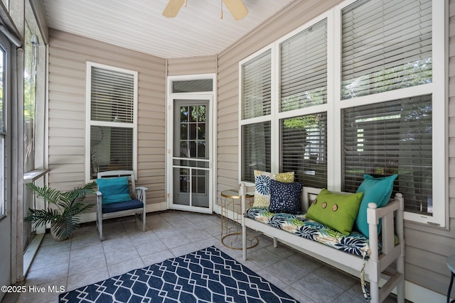 1424 Elgin St, Wilmington, NC 28409 - sunroom featuring a ceiling fan