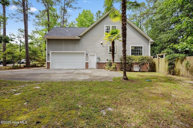 10196 Flint Ct SE, Leland, NC 28451 - view of property exterior featuring driveway