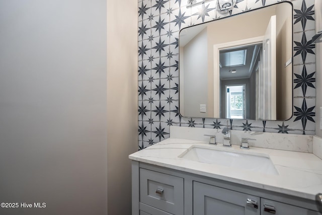 101 Marshview Rd, Hampstead, NC 28443 - bathroom with vanity and backsplash